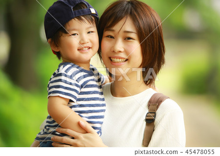 笑臉父母和孩子 笑臉父母和孩子 45478055
