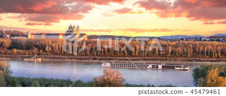 Melk with Danube river in Wachau, Austria 45479461