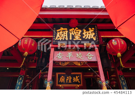 Red old building of Songkhla city pillar shrine. 45484113