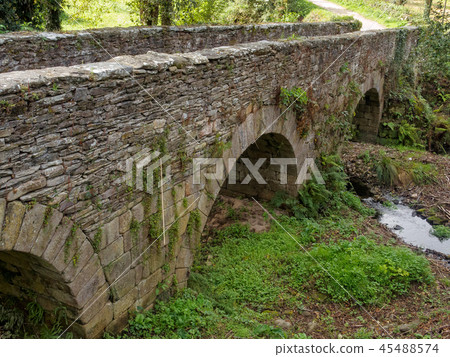 Stone bridge - Sarria 45488574