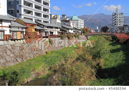 流經馬塔莫羅市區域的婦女戶田河 45488594