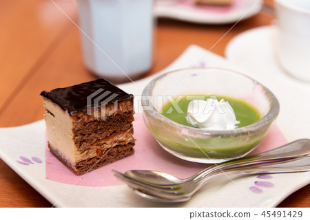 日本糖果抹茶布丁 日本糖果抹茶布丁 45491429