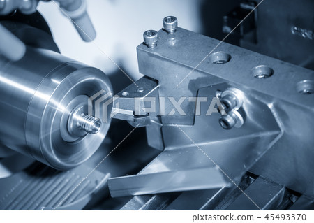 The CNC lathe or turning machine . The CNC lathe or turning machine . 45493370