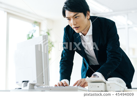 商人在辦公室裡 45494009