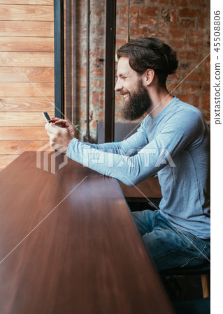 idle leisure internet addiction tablet apps gaming 45508806