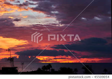 Picturesque cloudy sky  45509054