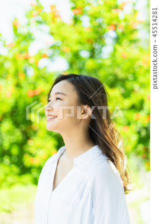 Nature woman portrait Nature woman portrait 45514281