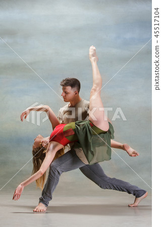 Two people dancing 45517104