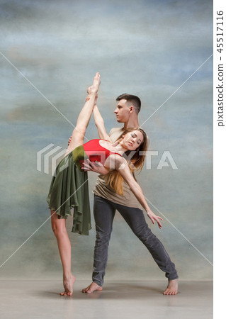 Two people dancing 45517116