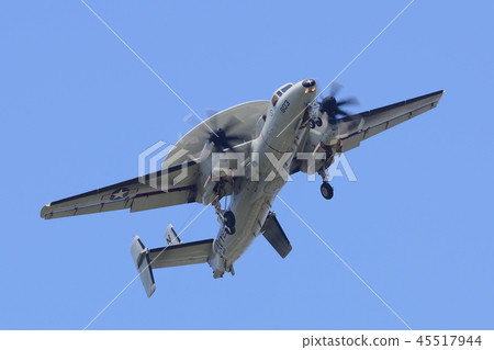 美國海軍E-2 C鷹眼登陸 美國海軍E-2 C鷹眼登陸 45517944