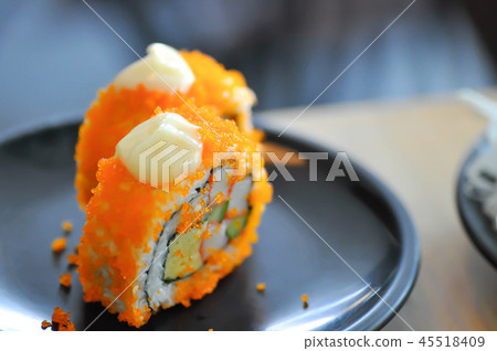 California maki or Japanese roll ,Japanese food California maki or Japanese roll ,Japanese food 45518409