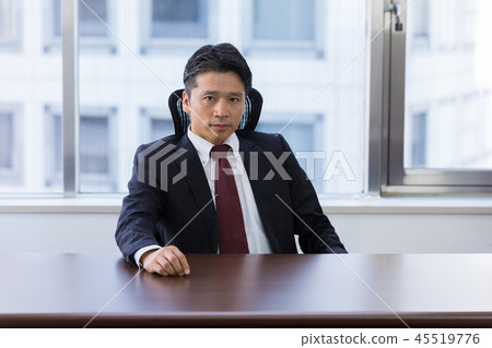 中級商人 45519776