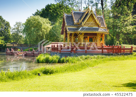 Thai pagoda 45522475