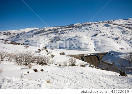 Guthega Dam 45522619