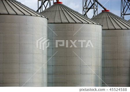 Grain Silos Grain Silos 45524588