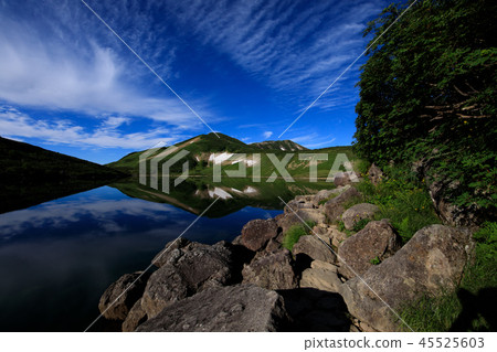 "North Alps Hakuba Oike" Hakuba Oike water mirror reflection trail path 45525603