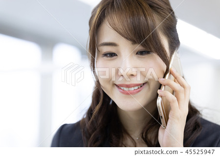 商務女性智能手機 商務女性智能手機 45525947