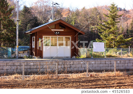 Koumi Line Kaijiri Station seen from the opposite road (2) Koumi Line Kaijiri Station seen from the opposite road (2) 45526583