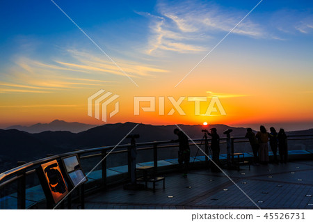 Dawn at Mt. Inasa Observatory [Nagasaki City, Nagasaki Prefecture] 45526731