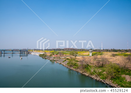 Saitama City overlooking the upstream intake water from Akigase Bridge Saitama City overlooking the upstream intake water from Akigase Bridge 45529124