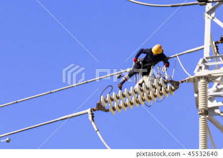 Inspection of high voltage line 45532640