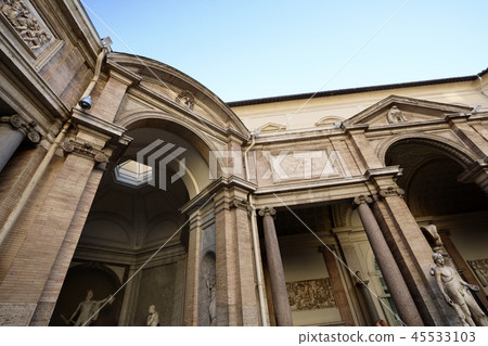 Italy, Rome 45533103