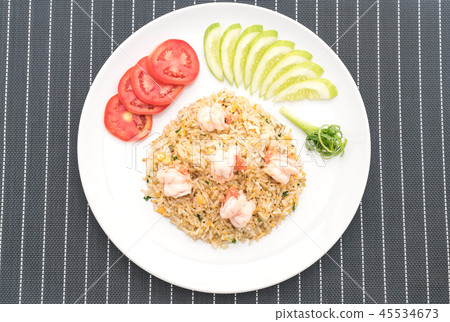 fried rice with shrimps 45534673
