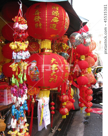 Chinese lantern Chinese lantern 45535381