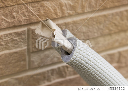 Air conditioning piping construction 45536122