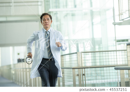 Emergency hospital doctor run medical image Emergency hospital doctor run medical image 45537251