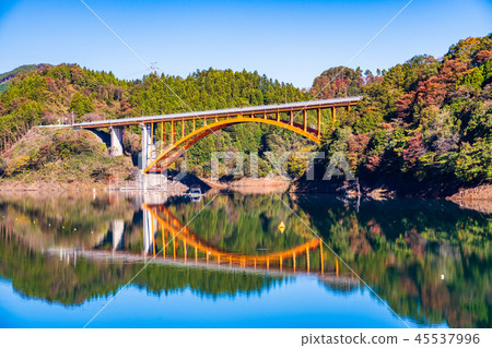 (Kanagawa Prefecture) Lake Miyagase Rainbow Ohashi Aki (Kanagawa Prefecture) Lake Miyagase Rainbow Ohashi Aki 45537996