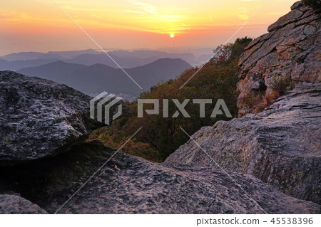 High Onsen mountain sunset 45538396