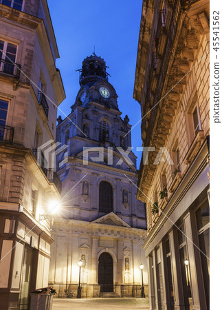 St Cross Church in Nantes 45541562