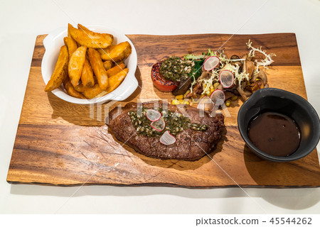 Grilled Australian Wagyu Beef Grilled Australian Wagyu Beef 45544262