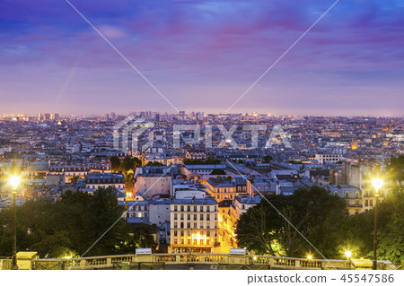 Paris panorama seen from Montmartre at sunrise 45547586