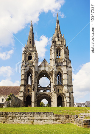 Saint-Jean-des-Vignes Abbey in Soissons 45547587