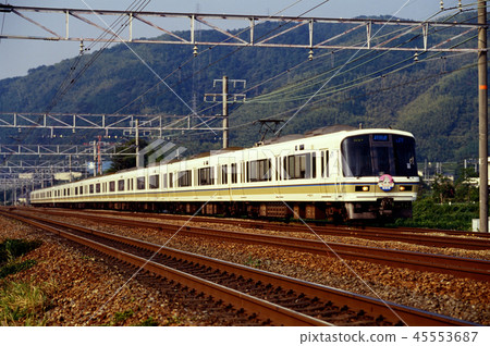 1994 New 221 series 12 fast trains running on the Tokaido Line 45553687