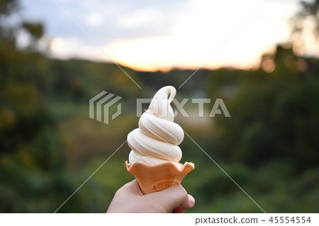 Soft cream  45554554