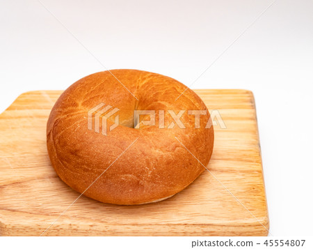begal on wood plate begal on wood plate 45554807