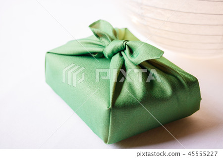Furoshiki Wrap and Lantern Lampshade Furoshiki Wrap and Lantern Lampshade 45555227
