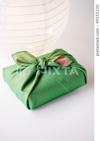 Furoshiki Wrap and Lantern Lampshade Furoshiki Wrap and Lantern Lampshade 45555230