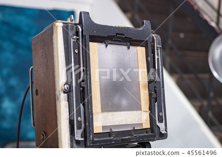 vintage old camera 45561496