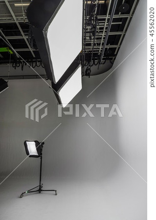 Preparation for photography Preparation for studio shooting 45562020