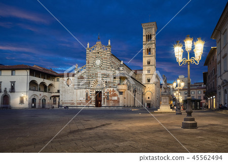 Prato, Italy. Piazza del Duomo and Cathedral 45562494