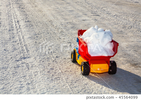 toy stuck removal snow from road toy stuck removal snow from road 45564099