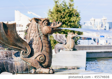 Dragon fountain Dragon fountain 45574608