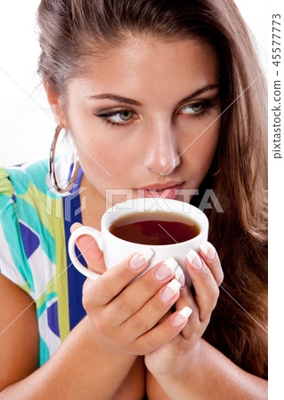 Woman with tea 45577773