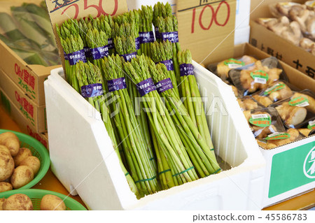 supermarket 45586783