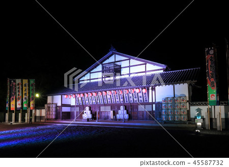 Shikoku Kinpaku Kabuki Ogasai "Kanamaruza" light up 45587732