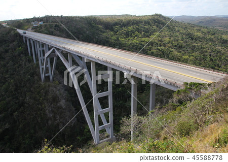 Bakunayagua Bridge Bakunayagua Bridge 45588778